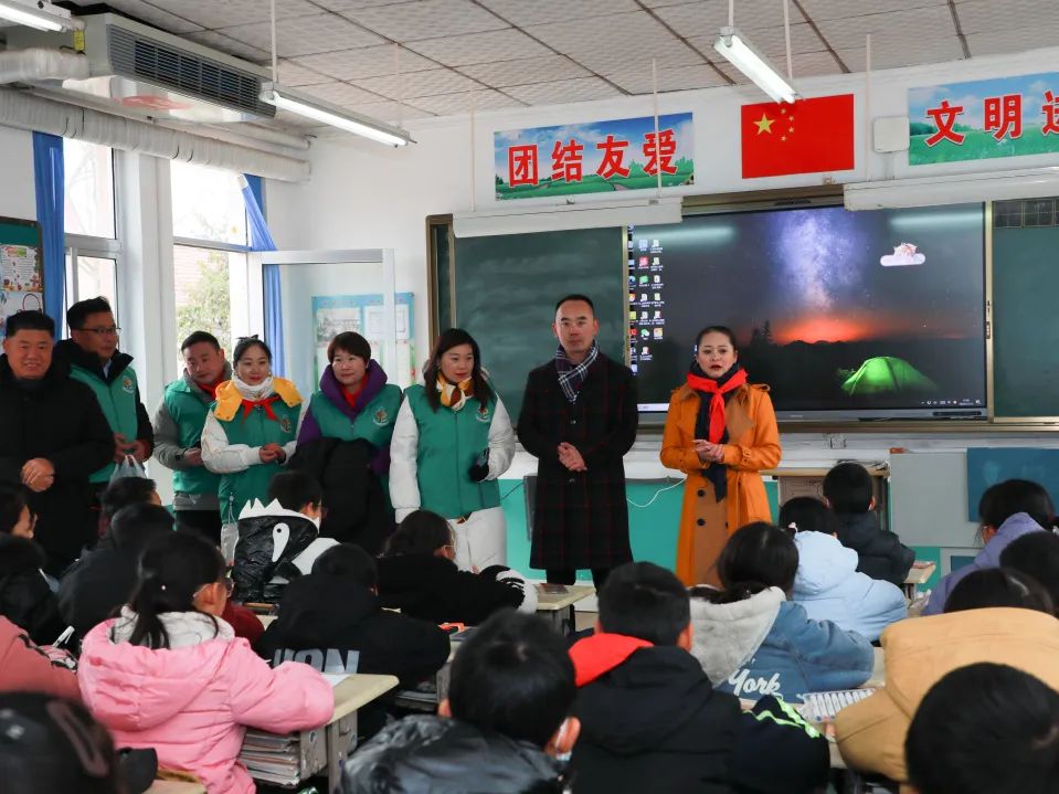 第244所 山东省平度市明村镇前楼贝博游戏平台韩雪公益小学 第244所 山东省平度市明村镇前楼贝博游戏平台韩雪公益小学