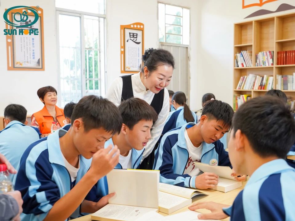 第243所 广东省河源市东源县上莞贝博游戏平台郇宇中学 第243所 广东省河源市东源县上莞贝博游戏平台郇宇中学