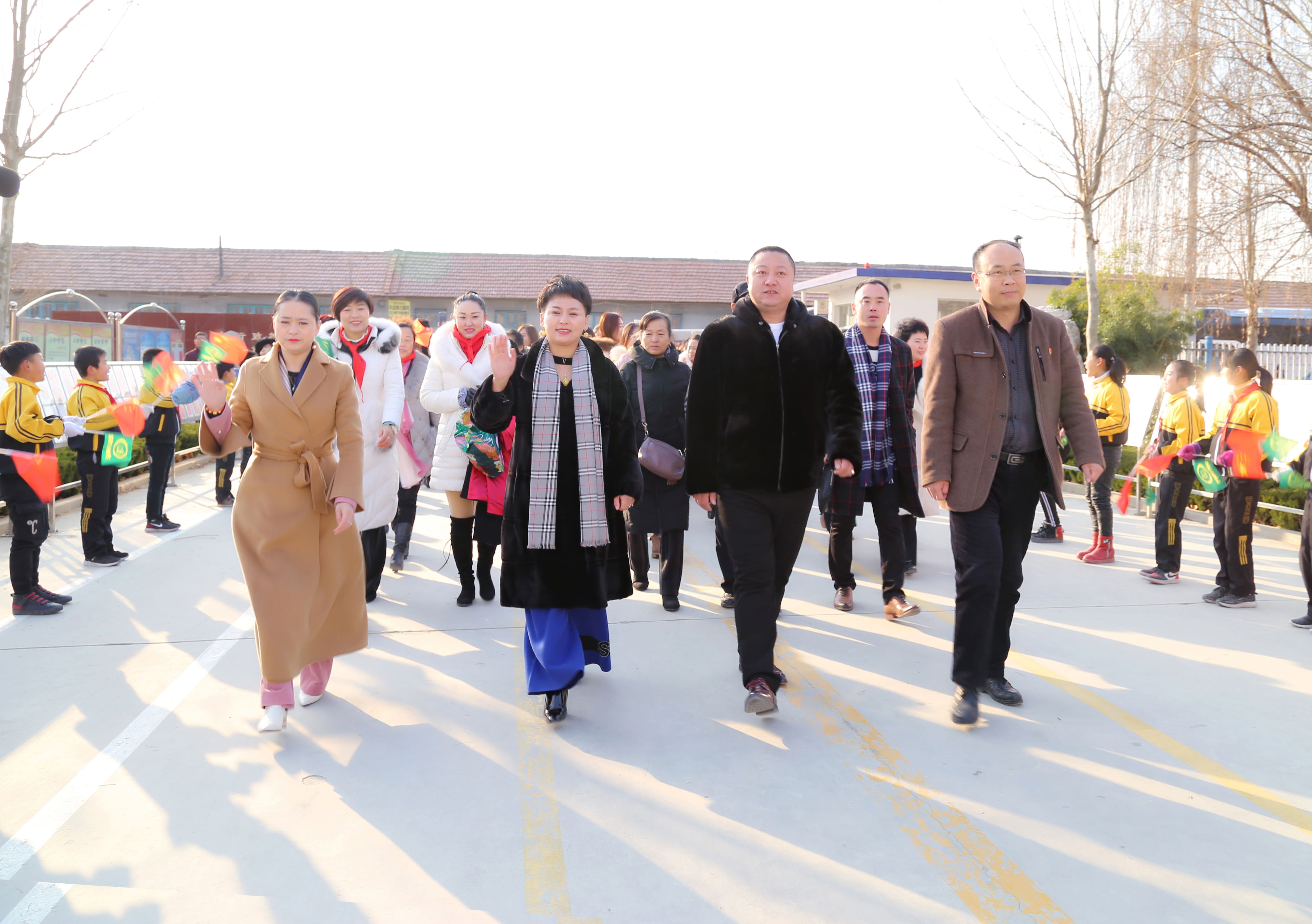 第104所 高密市姜庄镇李仙贝博游戏平台周玉洁小学