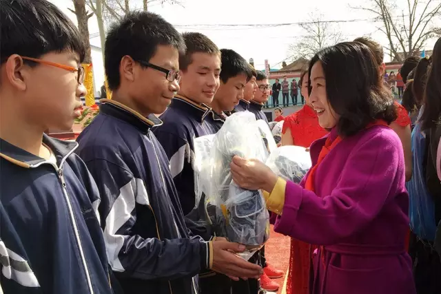 第76所 包头市九原区贝博游戏平台董丽萍沙河第五学校 第76所 包头市九原区贝博游戏平台董丽萍沙河第五学校